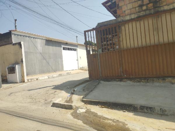 Casa em Cidade Ocidental, Mansoes De Recreio E, Avenida 7, N. Sn, Cs 11 Lt 04 Qd 124, GO. Área: 69.57m2