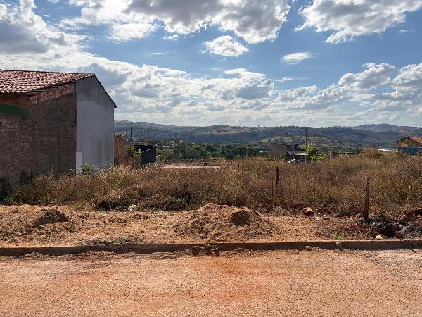 Terreno em Rialma, Res Alfa, Quadra 12, N. Sn, Lt 20 Rua 10, GO. Área: 250m2