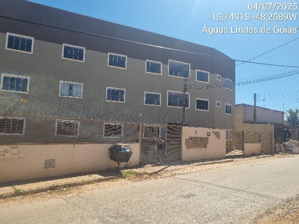 Apartamento em Águas Lindas de Goiás, Parque Da Barragem Setor 01, Qd 51 Conj A Lt 01-A, N. Sn, Apto 303, Av. Perimetral, GO. Área: 64.96m2