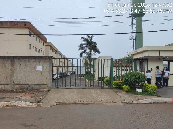 Apartamento em Valparaíso de Goiás, Parque Esplanada Iii, Quadra 16, N. Sn, Apto 303, Bl 31, GO. Área: 42.52m2