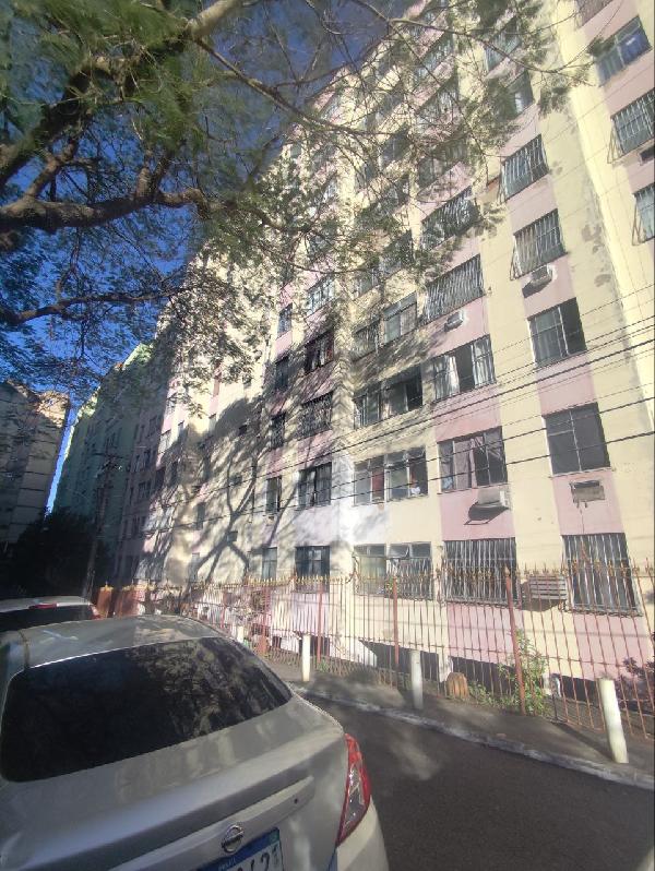 Apartamento em Niterói, Fonseca, Rua Conrado Barbosa De Souza, N. 200, Apto 606, Bl 02, RJ. Área: 48m2