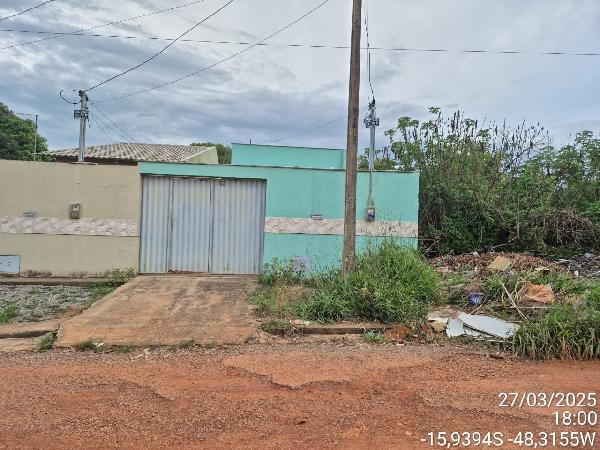 Casa em Santo Antônio do Descoberto, Parque Estrela Dalva Xvii, Quadra 256, N. Sn, Lt 14-A Rua 85, GO. Área: 63m2
