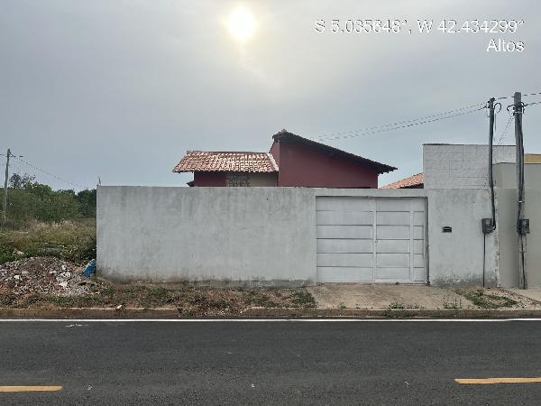 Casa em Altos, Bairro Sao Sebastiao, Rua Jose Olindo (Logradouro Do Condominio Rua Xxi), N. 522, Qd 04, PI. Área: 62.43m2