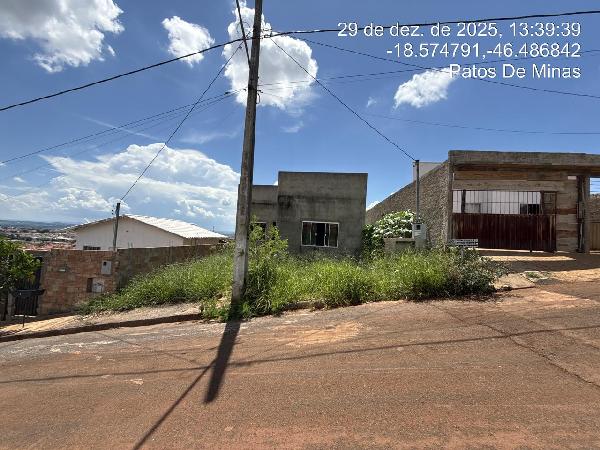 Terreno em Patos de Minas, Jardim Esperanca, Rua Dos Balsamos, N. Sn, Lote 7 Quadra 053, MG. Área: 50m2
