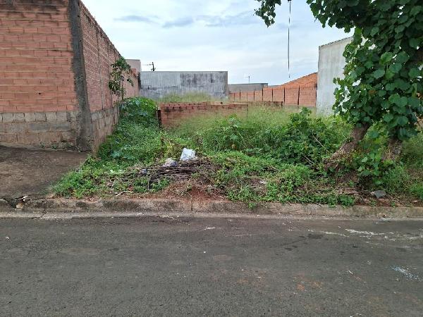 Terreno em Descalvado, Regiao Central, Rua Pylades Ettore Facchin, N. Sn, Lote 04 Quadra Q, SP. Área: 270m2