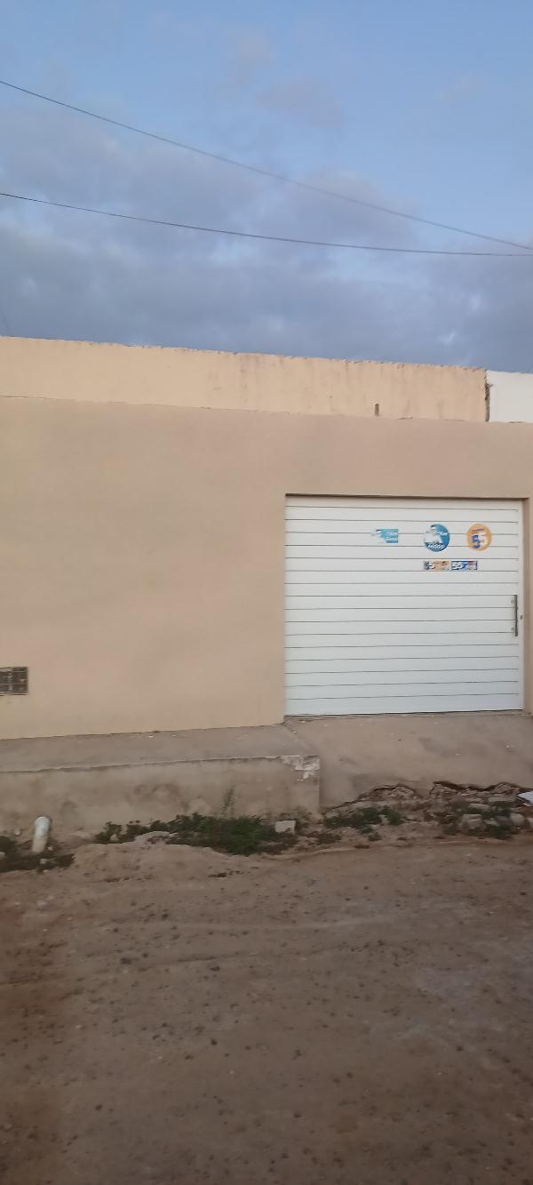 Casa em Monte Alegre de Sergipe, Centro, Rua Projetada C, N. 100, Lt 06 Qd 04, SE. Área: 95.37m2