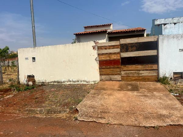 Casa em Planaltina, Setor Aeroporto Muti, Rua 19, N. Sn, Lot 50 Qd 06, GO. Área: 61.85m2