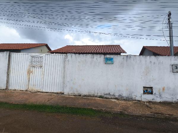Casa em Águas Lindas de Goiás, Res. Ouro Ville, Rua M4, N. Sn, Lote 25 Quadra 07, GO. Área: 55.22m2