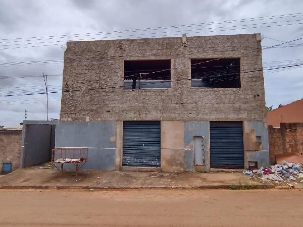 Apartamento em Águas Lindas de Goiás, Jardim Da Barragem Vi, Qd 4, Rua 01, N. Sn, Apto 103, Lt 03, GO. Área: 60.04m2