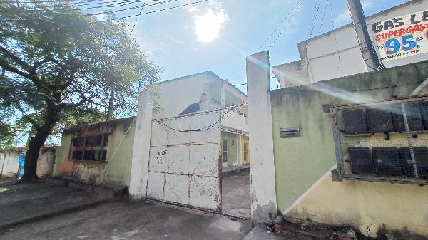 Casa em São Gonçalo, Marambaia, Rua Itaperuna, N. 307, Qd 09 Lt 31 Cs 31, RJ. Área: 39.04m2