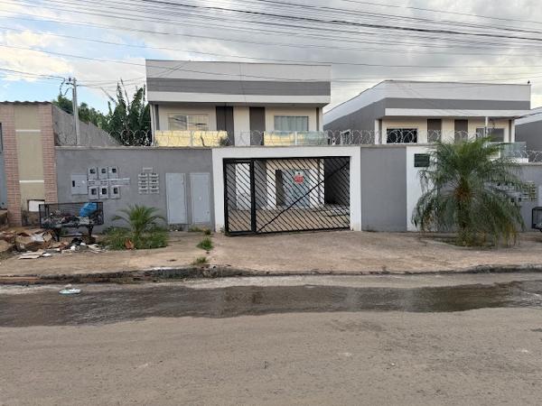 Apartamento em Cidade Ocidental, Parque Napolis B, Rua 32, N. Sn, Apto 203, Qd 78, Lt 10, GO. Área: 48.28m2