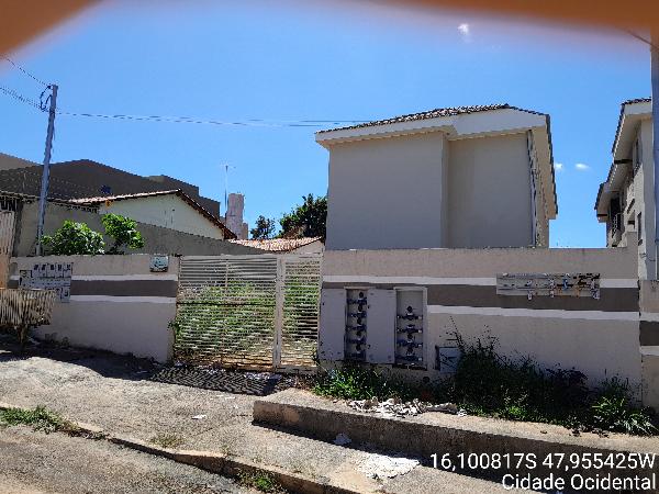 Apartamento em Cidade Ocidental, Parque Araguari, Rua Fortaleza, N. Sn, Apto 201, Qd 18, Lt 10, GO. Área: 41.91m2