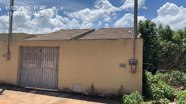 Casa em Santo Antônio do Descoberto, Parque Estrela Dalva Xi, Rua 73, N. Sn, Lt 19-B, Qd 92, GO. Área: 68.3m2