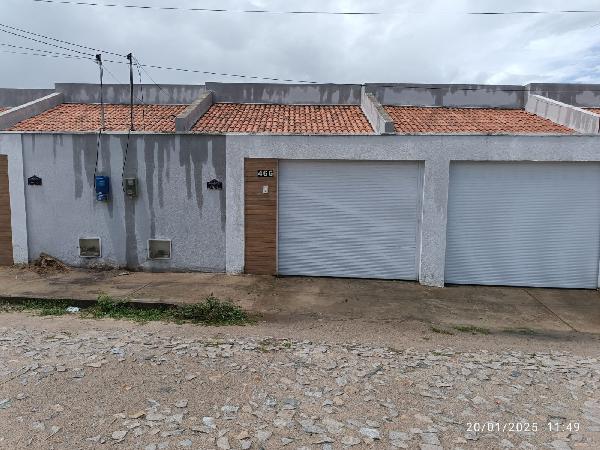 Casa em Horizonte, Alto D Estrela, Rua Escarlate, N. 46,, CE. Área: 72.16m2