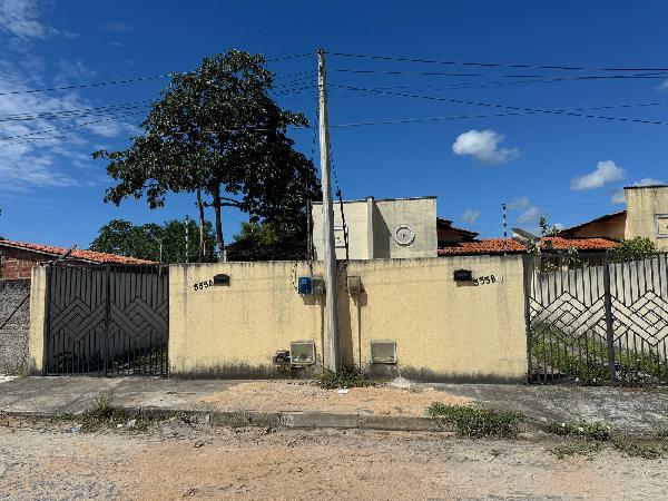 Casa em Horizonte, Planalto Da Galiléia, Rua Juvenal Semeao, N. 555-B, Terreno 15, CE. Área: 63.53m2