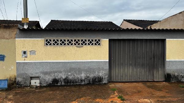 Casa em Santo Antônio do Descoberto, Jardim Ana Beatriz I, Quadra 11, N. Sn, Lt 13b, GO. Área: 69m2
