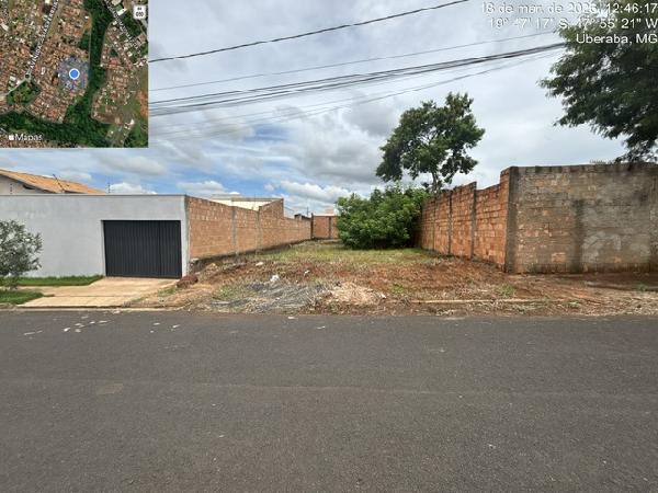 Terreno em Uberaba, Santa Maria, Rua HÉLio Nascimento (Antiga Rua 13), N. Sn, Lote 03, Quadra A, MG. Área: 250m2