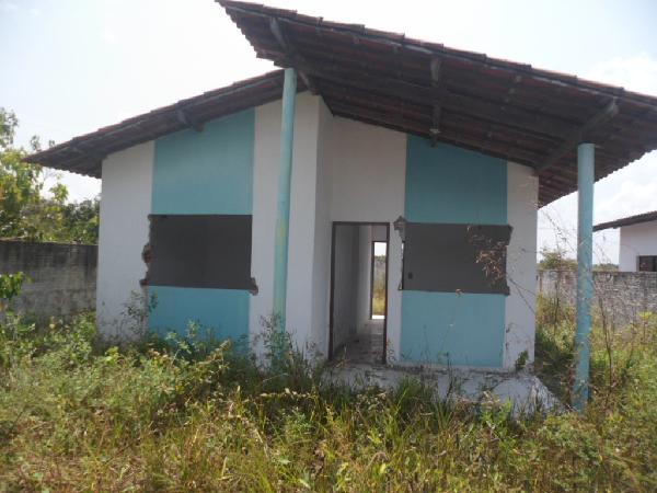 Casa em Ceará-Mirim, Dist Mangabeira, Rua Goiabeira, N. 500, Lt 08 Qd J, RN. Área: 55.24m2