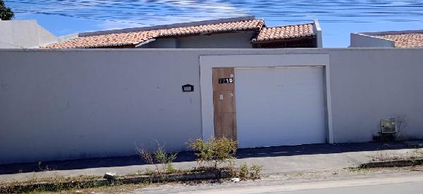 Casa em Horizonte, Mal Cozinhado, Rua Professora Maria Paula, N. 771 D,  Lt 01 Qd 01, CE. Área: 72.77m2