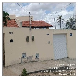 Casa em Dourado, Dourado, Rua J, N. 185-G, 0, CE. Área: 66.15m2