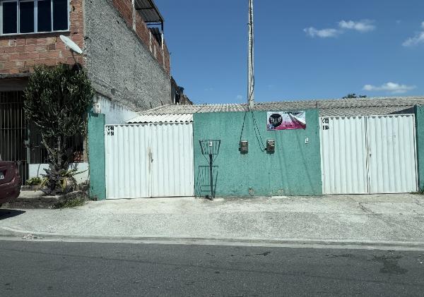 Casa em São Gonçalo, Vista Alegre, Avenida Presidente Truman, N. 584, 04,, RJ. Área: 55.52m2