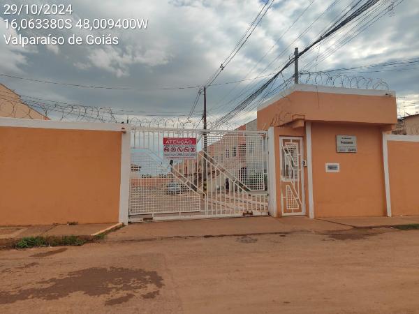 Apartamento em Valparaíso de Goiás, Setor De Chacaras Anhanguera C, Quadra 16, N. Sn, Apto 102, Bl B4, Lt 09e, GO. Área: 43m2