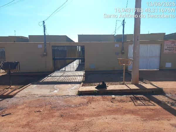 Casa em Santo Antônio do Descoberto, Parque Estrela Dalva Xvi, Quadra 227, N. Sn, Lt 02-C, Rua 87, GO. Área: 63.22m2