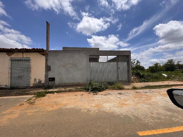 Casa em Vitória da Conquista, Sao Pedro, Rua Monte Das Oliveiras, N. Sn, Qd18, Lote 14, BA. Área: 70.19m2
