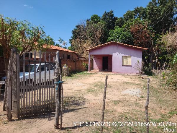 Casa em Altos, Bairro Santa Luz, Rua Serrinha, N. 817,, PI. Área: 69.3m2