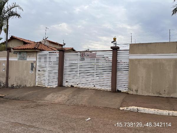 Casa em Águas Lindas de Goiás, Jardim America Iv, Quadra 66, N. Sn, Casa B10, GO. Área: 50.89m2