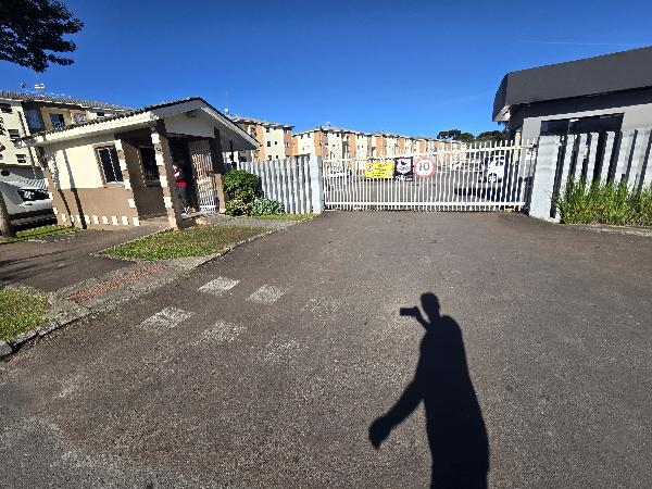 Apartamento em São José dos Pinhais, Ouro Fino, Rua Maria Paulina Pereira, N. 50, Apto 41, Bl 09 Lt C 701, PR. Área: 39.88m2