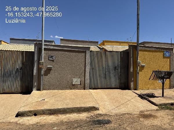 Casa em Luziânia, Parque Estrela Dalva Ix, Quadra 331 (Rua 118), N. Sn, Cs 02 Lt 02a2 Rua 118, GO. Área: 80.05m2