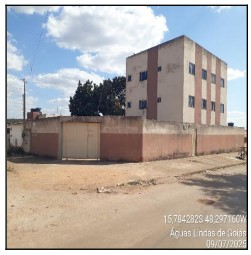 Apartamento em Águas Lindas de Goiás, Jardim Santa Lucia, Quadra 32, N. Sn, Apto 201, Lt 13 Qd 32 Rua Sucupira, GO. Área: 62.99m2