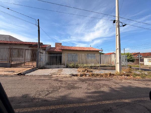 Casa em Umuarama, Jardim Los Angeles, Rua Las Vegas, N. 4325, Lt 20b Qd 01, PR. Área: 69.99m2