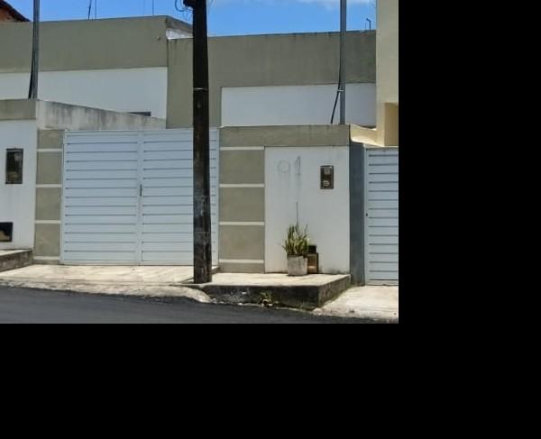 Casa em Estância, Valter Cardoso Costa, Rua Emanuel Arcieri MendonÇA, N. Sn, Sn,, SE. Área: 56.64m2