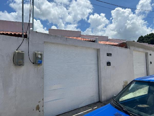Casa em Horizonte, Vertente, Rua L, N. 180-A,, CE. Área: 66.15m2
