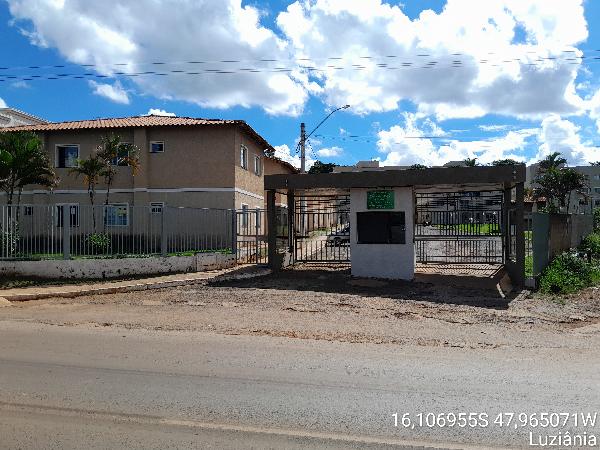 Apartamento em Valparaíso de Goiás, Chacaras Saia Velha, Rua 2, N. Sn, Apto 104, Bl B, Ch 28, Qd 02, Gleba A, GO. Área: 52.51m2