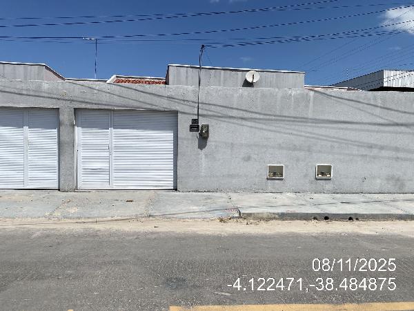 Casa em Horizonte, Distrito Industrial, Travessa Maria Maciel Gomes, N. 65, Lt 06, CE. Área: 89.38m2