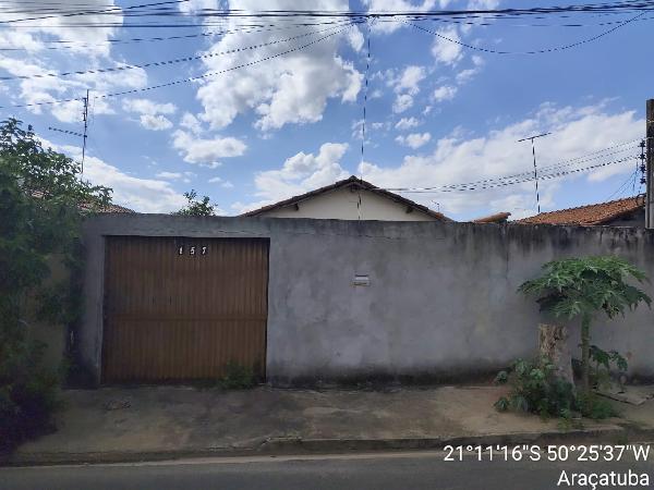 Prédio em Araçatuba, Conjunto Habitacional Antonio Pagan, Rua Ernesto Kohl, N. 157, Lt 38 Qd I, SP. Área: 35.72m2