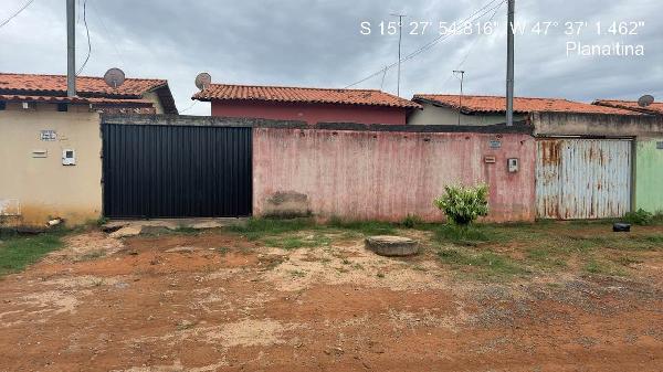 Casa em Planaltina, Setor Sul, Rua 05, N. 0, Lote 31 - Quadra 05, GO. Área: 69.8m2