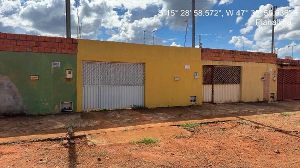 Casa em Planaltina, Jardim Paqueta I, Avenida Tiradentes, N. Sn, Casa 21-A, Lt 21, Quadra 35, GO. Área: 58.58m2