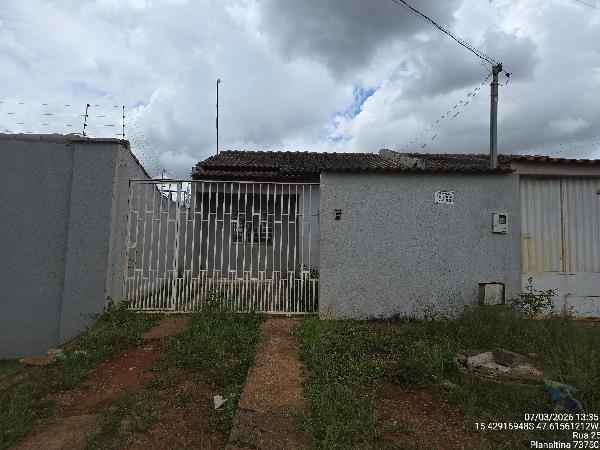 Casa em Planaltina, Setor Norte, Loteamento Santa Maria, N. Sn, Cs 27c3, GO. Área: 57.53m2