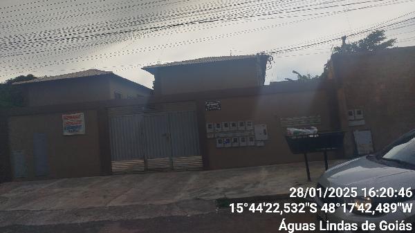 Apartamento em Águas Lindas de Goiás, Parque Da Barragem Setor 10, Quadra 111, N. Sn, Apto 204, Lt 05, Conj B, Rua Araguaia, GO. Área: 50.67m2