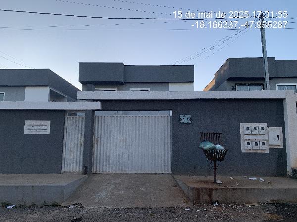 Apartamento em Luziânia, Parque Estrela Dalva X, Rua 269, N. Sn, Apto 01, Lt17 Qd524, GO. Área: 56.15m2