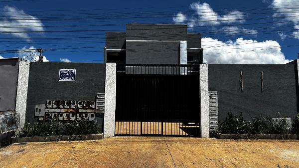 Apartamento em Águas Lindas de Goiás, Parque Da Barragem Setor 10, Quadra 111 Conjunto A, N. S/N, Apto 302, Lt 29, Cj A, Rua 09, GO. Área: 50.6m2