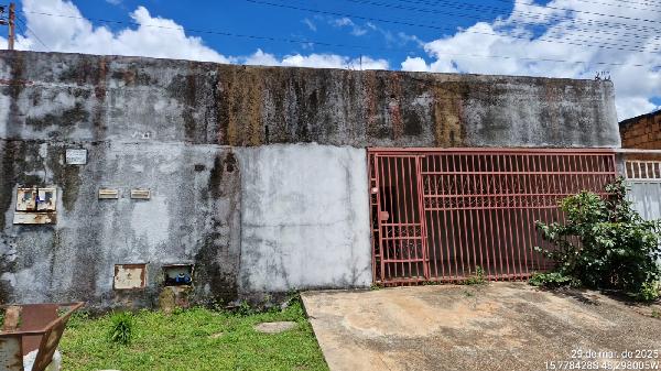 Casa em Águas Lindas de Goiás, Jardim Santa Lucia, Quadra 10, N. Sn, Lt 29 Cs1, GO. Área: 155.42m2