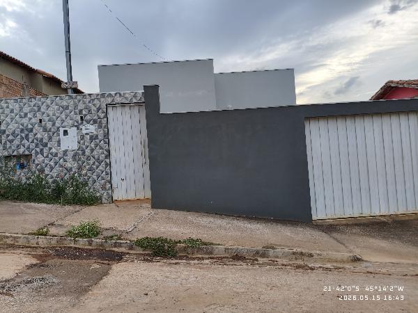 Casa em Três Corações, Sao Jeronimo, Rua Um, N. 59, Qd A, Lt 11, MG. Área: 55.15m2