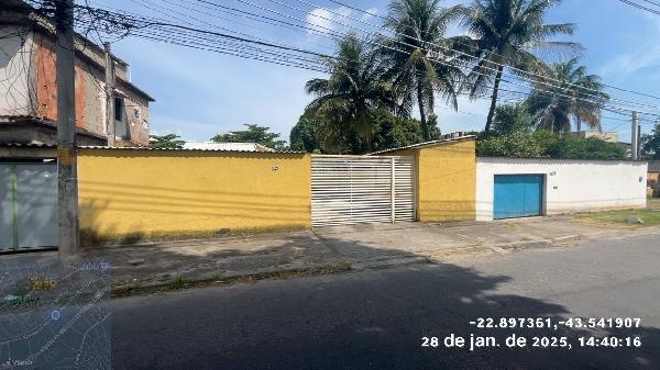 Casa em Rio de Janeiro, Senador Vasconcelos, Rua Cabiuna, N. 661, Cs 4,  Lt 81, RJ. Área: 49.88m2