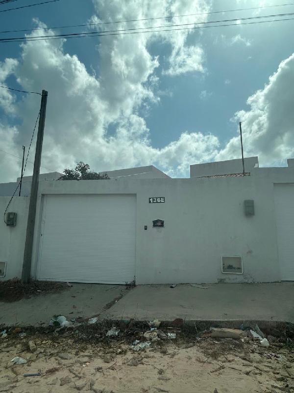 Casa em Horizonte, Vertente, Rua L, N. 136-E, Lt 02, Qd 01, CE. Área: 66.15m2