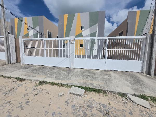 Apartamento em Itaitinga, Gererau, Rua Olga Lucia Espindola Freire, N. 294, Apto 201, Tr D Lt 11 E 12 Qd F, CE. Área: 54.96m2
